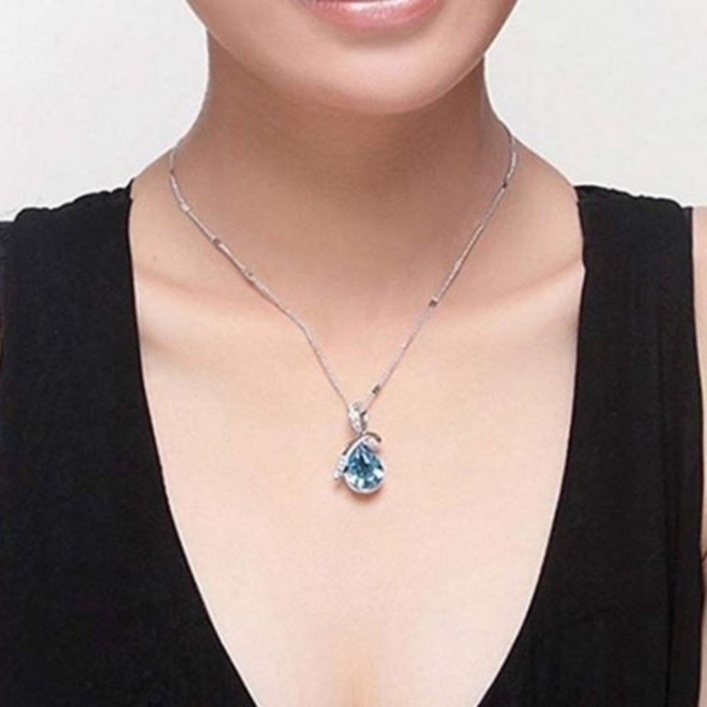 18k GP Silver tone Necklace